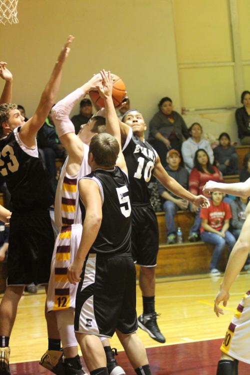 LometaEvantBOYSBasketball07.jpg
