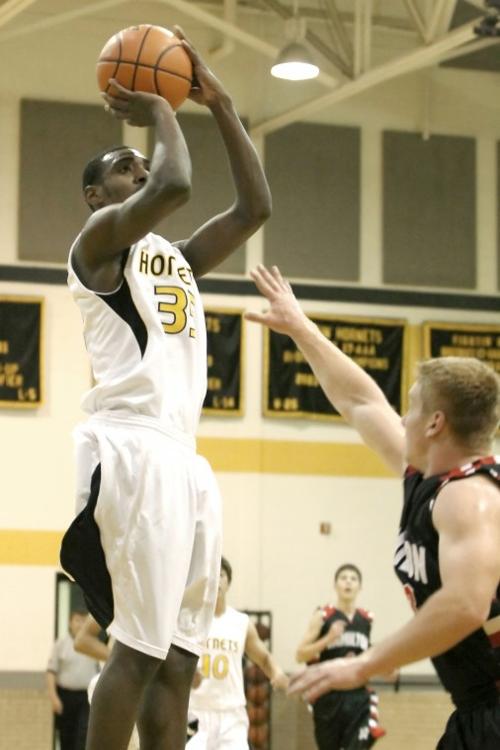 Gatesville Dominates Hamilton