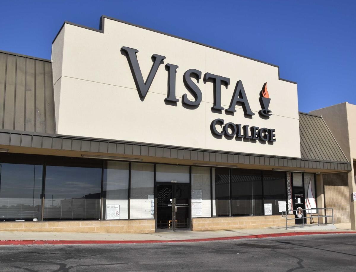 Vista Vanished Students Staff Speak Out Following Abrupt Closure Of For Profit College Education Kdhnews Com