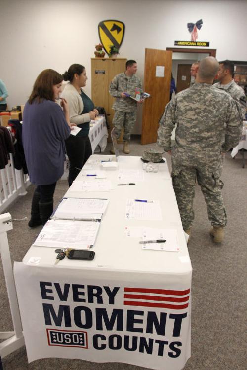 USO United Through Reading