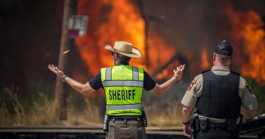 Texas is preparing for more wildfires without a break from heat - Vimarsana News