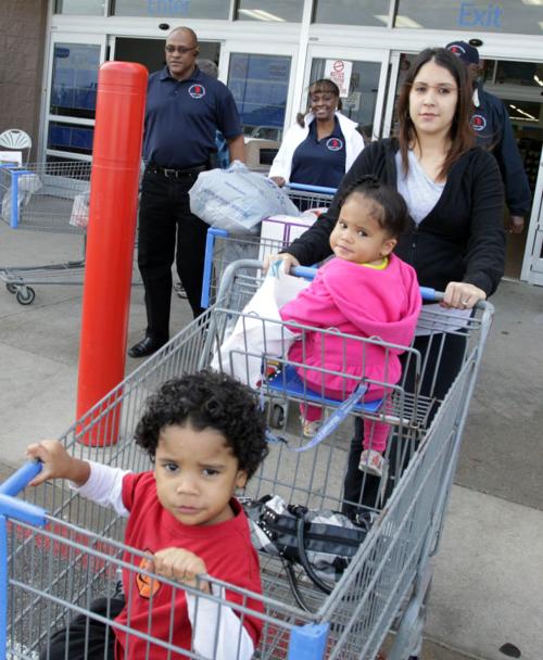 Families taken on shopping sprees for Christmas