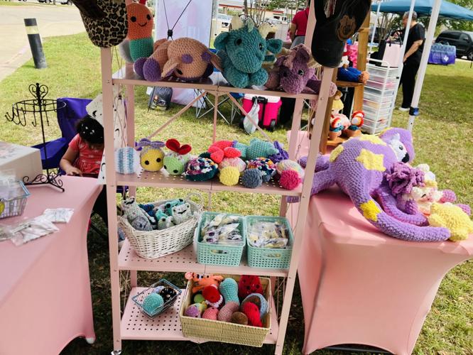 Hundreds of free prom dresses claimed at Killeen event Local News