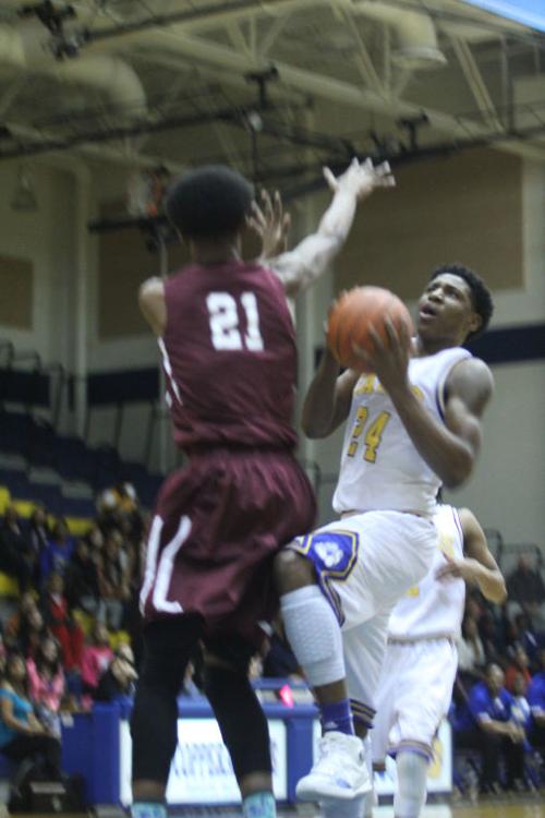 CoveKilleenBOYSBasketball01.jpg