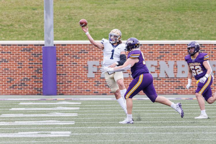 D3 PLAYOFFS: Miller’s TD sparks UMHB in quarterfinal victory over ...