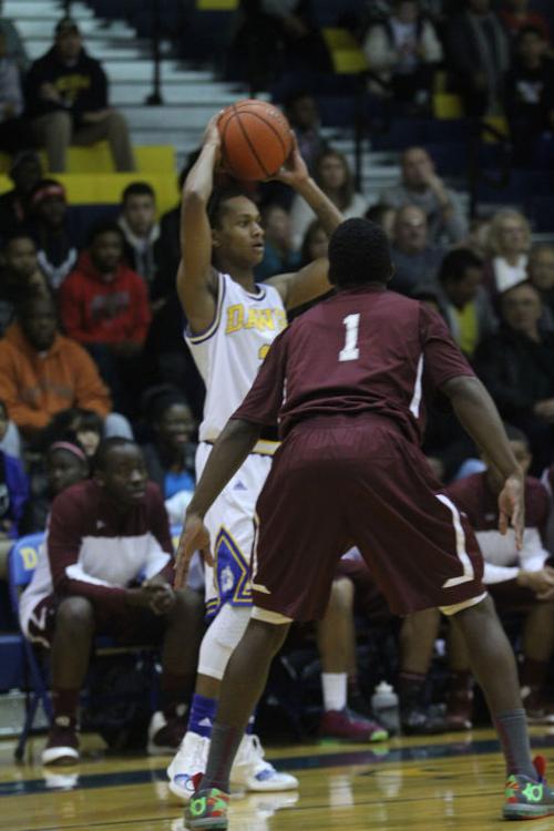 CoveKilleenBOYSBasketball02.jpg