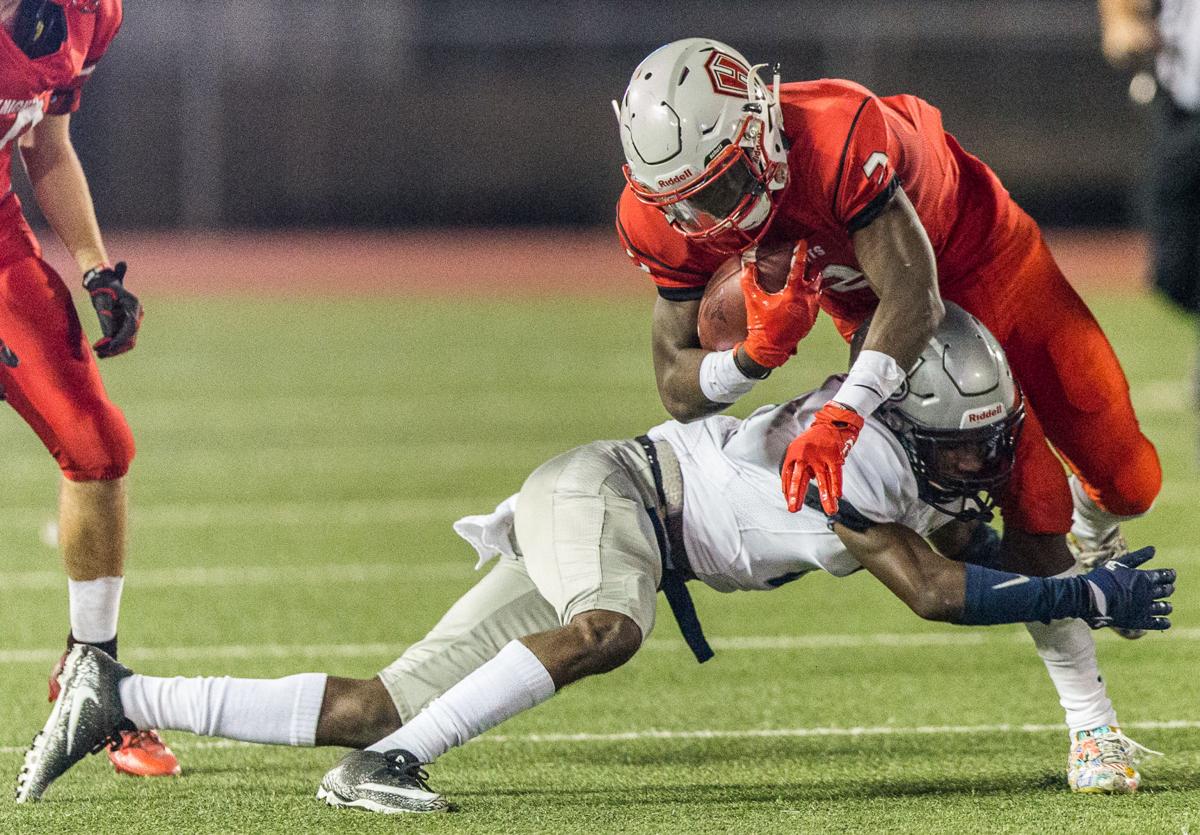 8 6a Football Knights Hold Off Wolves For 14 7 Win Harker
