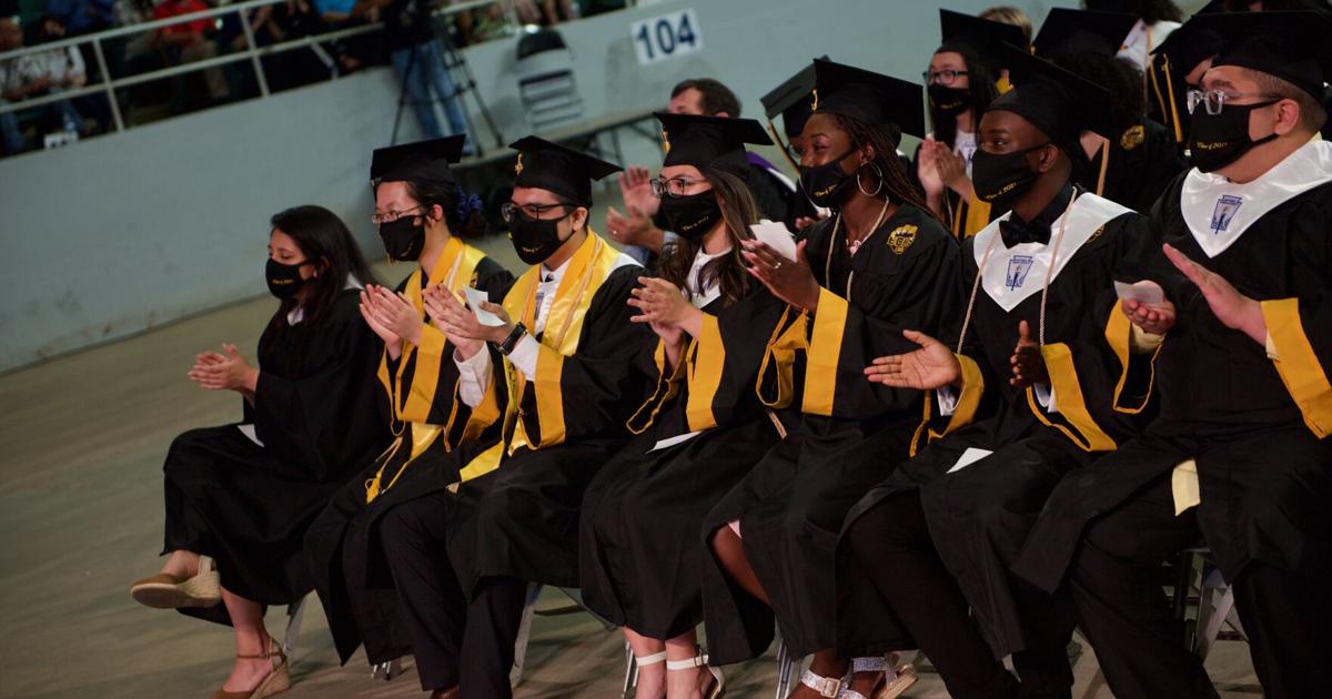 Killeen Early College High School holds graduation Local News