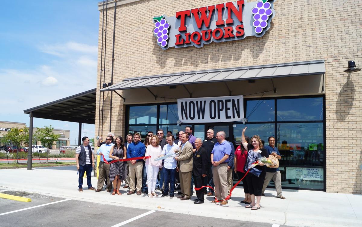 New Twin Liquors Opens In Killeen Other Businesses Also Coming To West