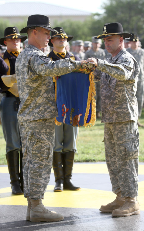 4-227 Attack Reconnaissance Battalion Color Casing