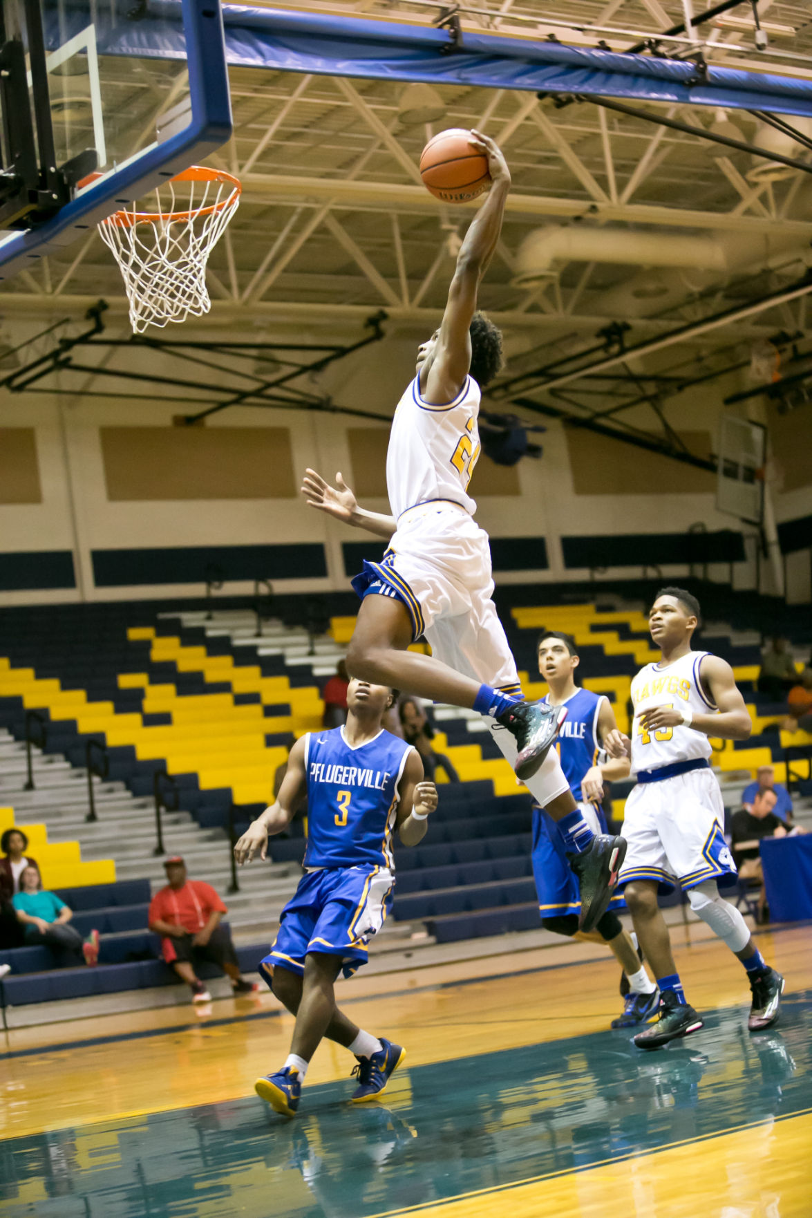 Ware on a tear Junior’s shooting touch sparks Cove victory Copperas Cove