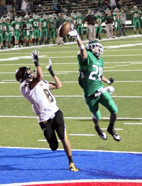 Gateville takes on Monahans at Regionals