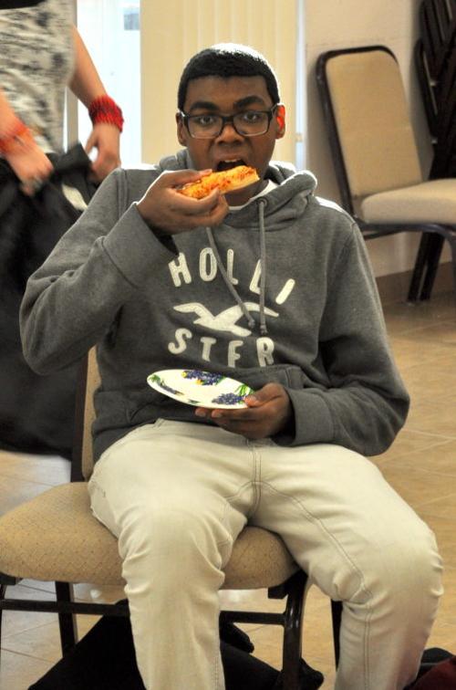 Copperas Cove Library’s Teen Manga and Pizza Party