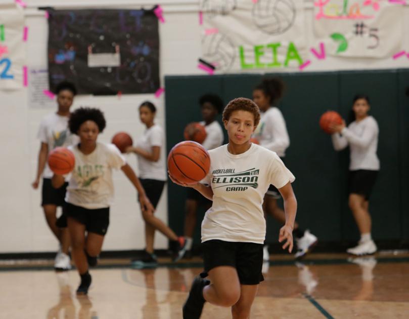Girls Basketball Teams Begin Practicing For Upcoming Season