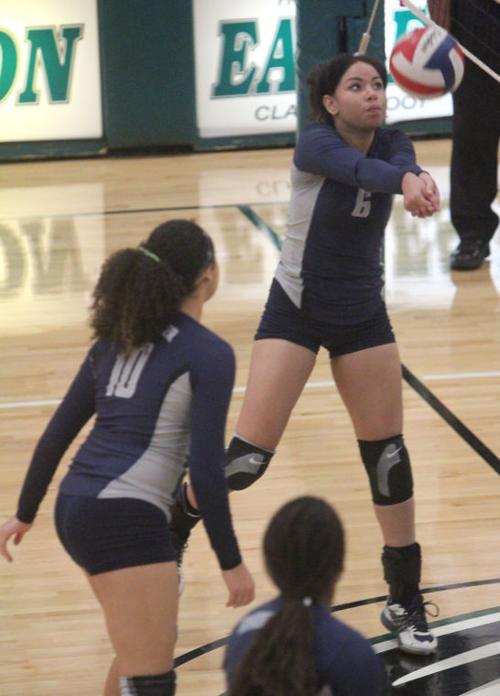 Shoemaker vs Ellison Volleyball