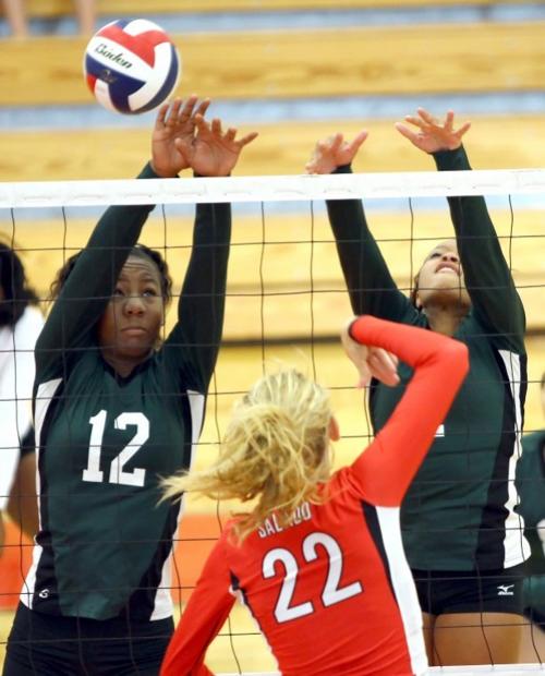Ellison wins battle of Lady Eagles 2-0
