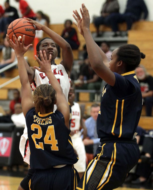Round Rock Stony Point vs Harker Heights0004.JPG