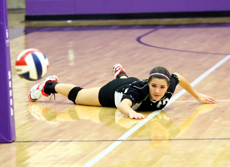 Heights Falls to Midlothian 3-1