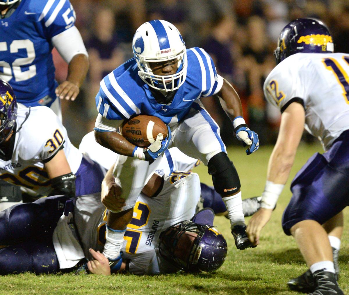 Football Liberty Hill Defeats Lampasas 27 16 Lampasas Kdhnews Com