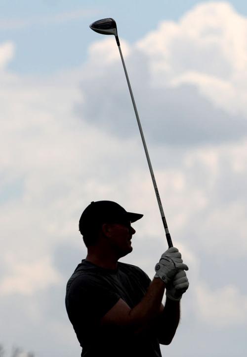 Golf Long Drive Competition