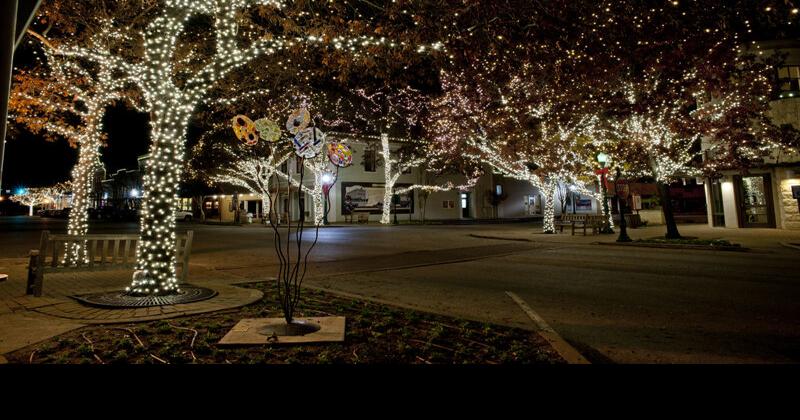 2022 Geoprgetown Christmas Stroll Christmas Celebrations Are Underway In Cities Throughout Texas | Across The  Fort | Kdhnews.com