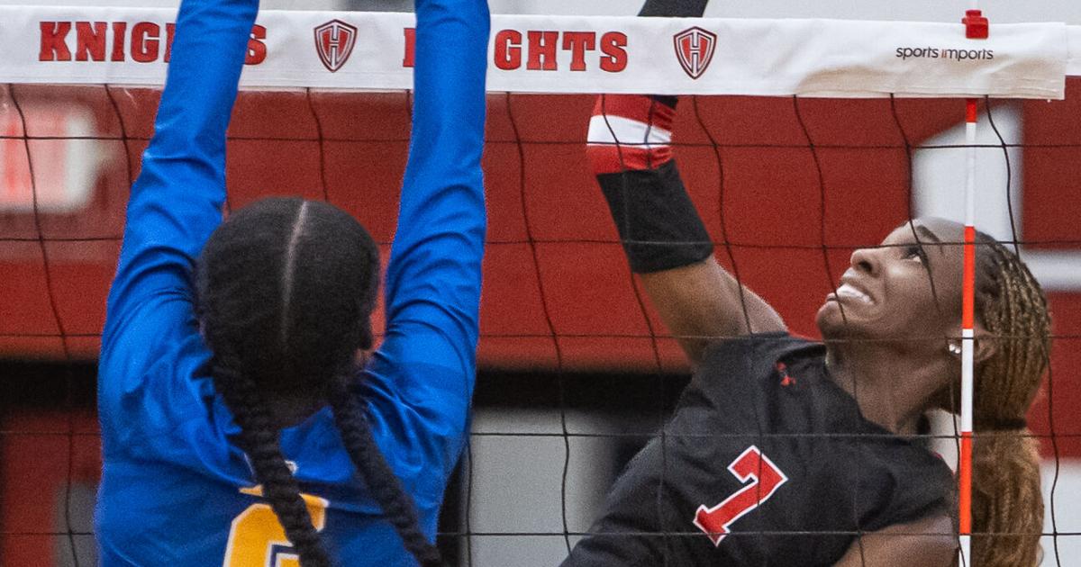 Lady Knights score season-opening sweep at home…