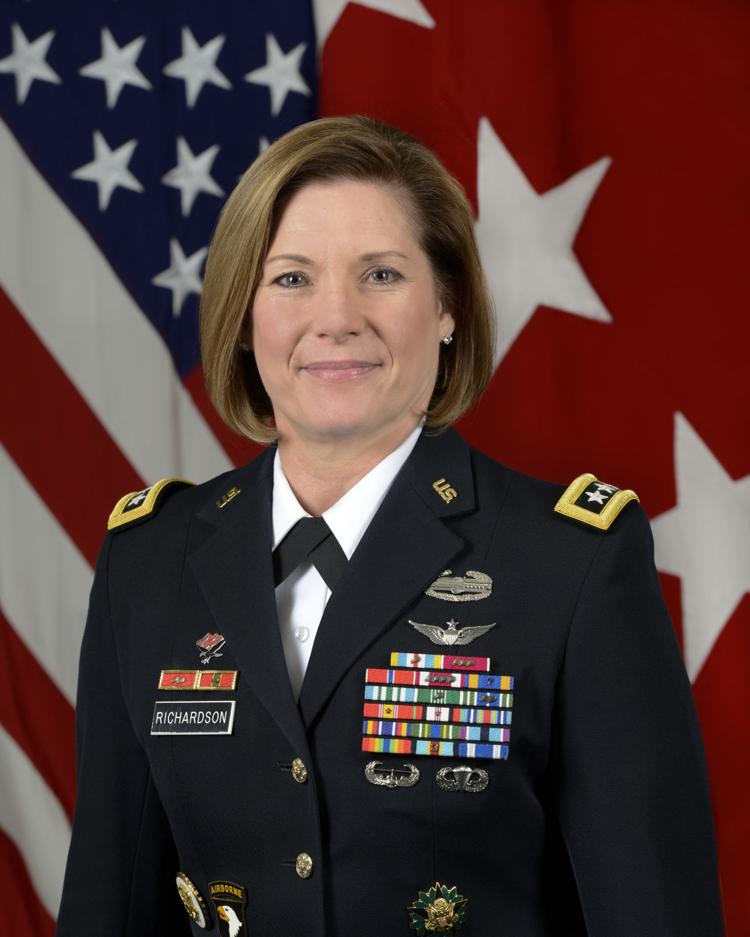 Former Fort Hood general first female acting commander of U.S