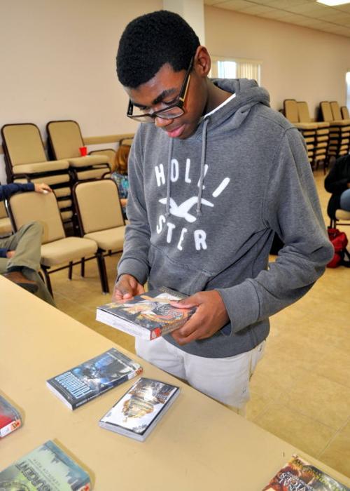Copperas Cove Library’s Teen Manga and Pizza Party