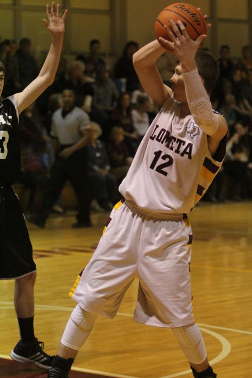 LometaEvantBOYSBasketball16.jpg
