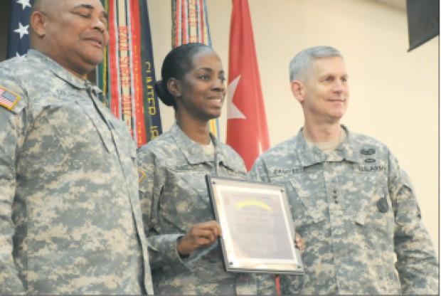 First Army Division West Soldier Recognized For Volunteer Work Homefront Kdhnews Com Dobrovolcheskaya armiya, dobrovolcheskaya armiya) was a white army active in south russia. killeen daily herald
