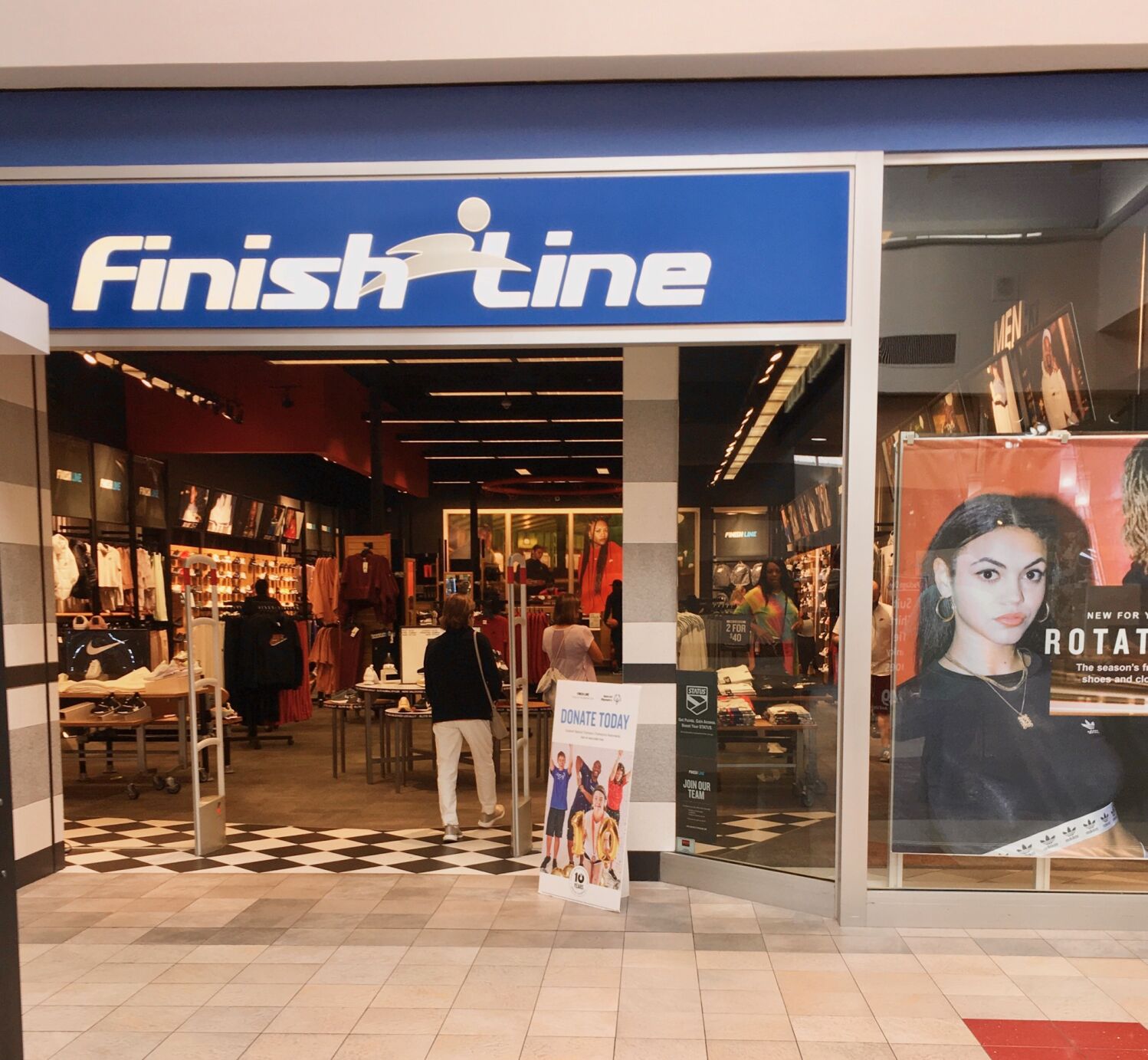 finish line in the mall phone number