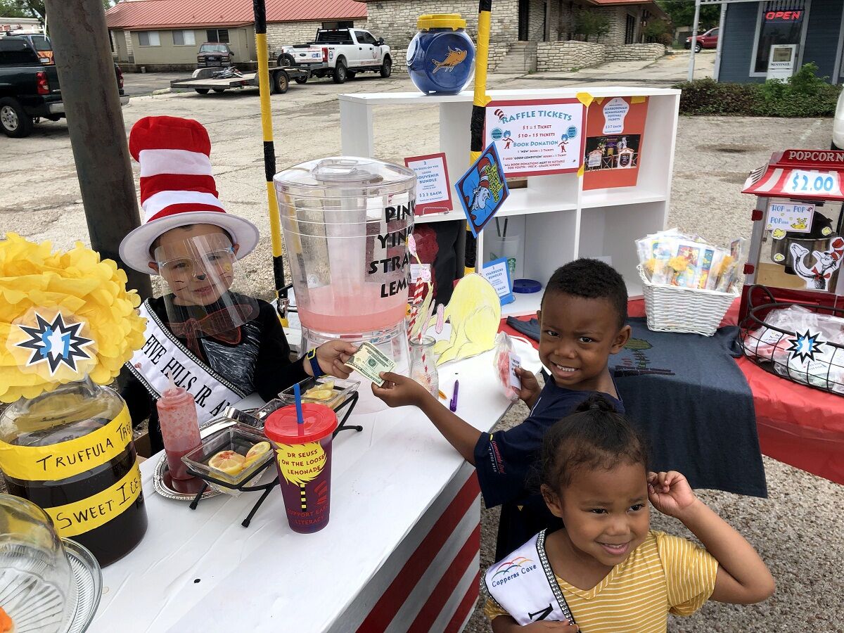 Cove community embraces Lemonade Day entrepreneurs - Vimarsana News