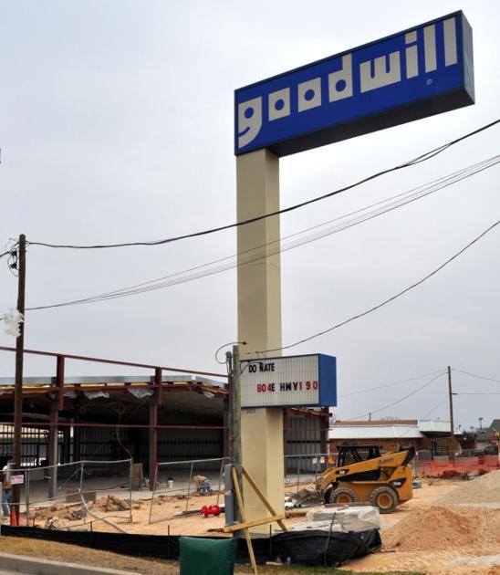 Goodwill Searches For Veterans To Help Find Work Business Kdhnews Com