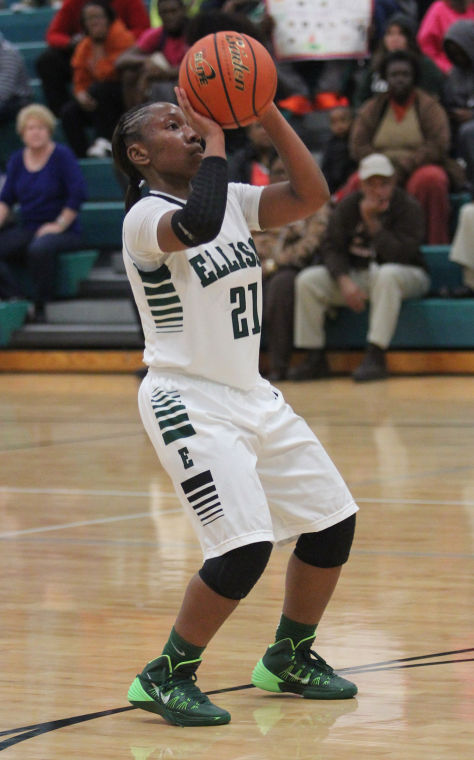 EllisonGeorgetownGbball18.jpg