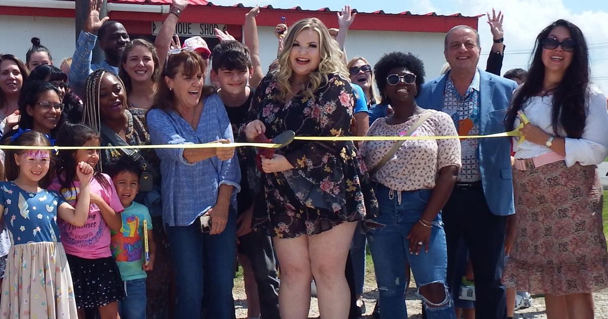 Local retail and shopping collective hosts grand opening in Killeen Friday Local retail and shopping collective hosts grand opening in Killeen Friday