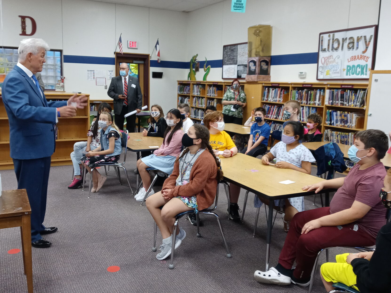 U.S. Congressman visits Cove third graders - Vimarsana News