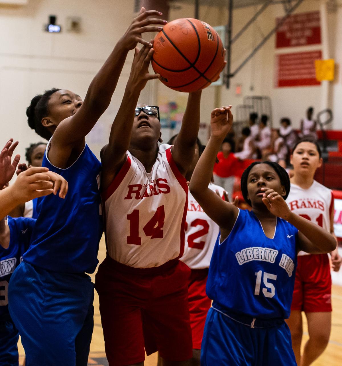 Middle School Basketball Franklin Helps 7a Lions Hold Off Manor Future Stars Kdhnews Com