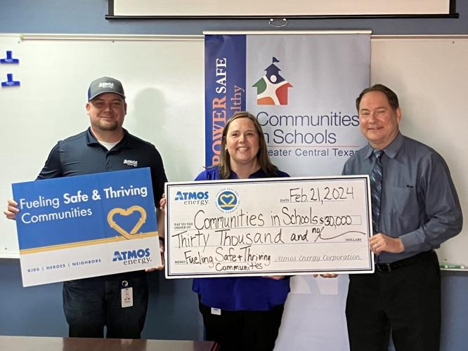 Atmos gives 30,000 to local nonprofit Local News