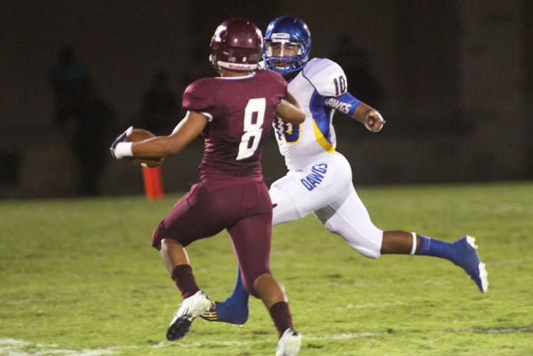 McCants scores 6 times, leads Roos to first win over Cove since 1995