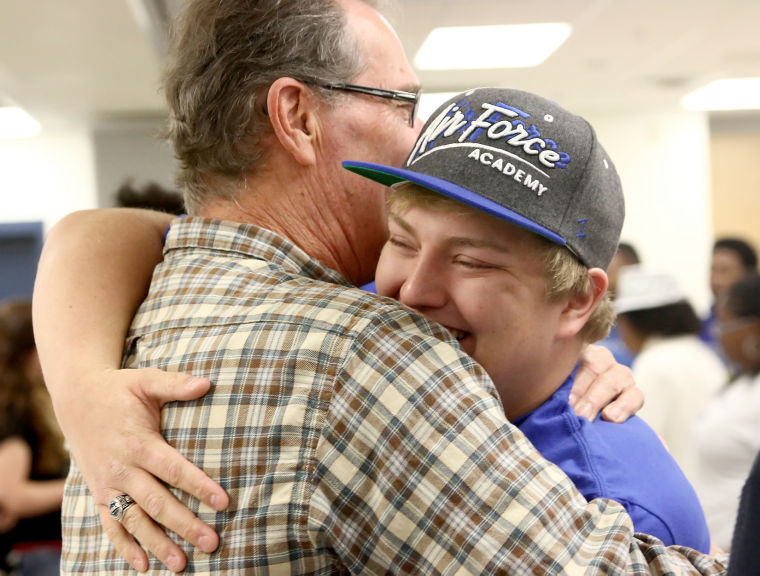 Greene among eight Cove signees