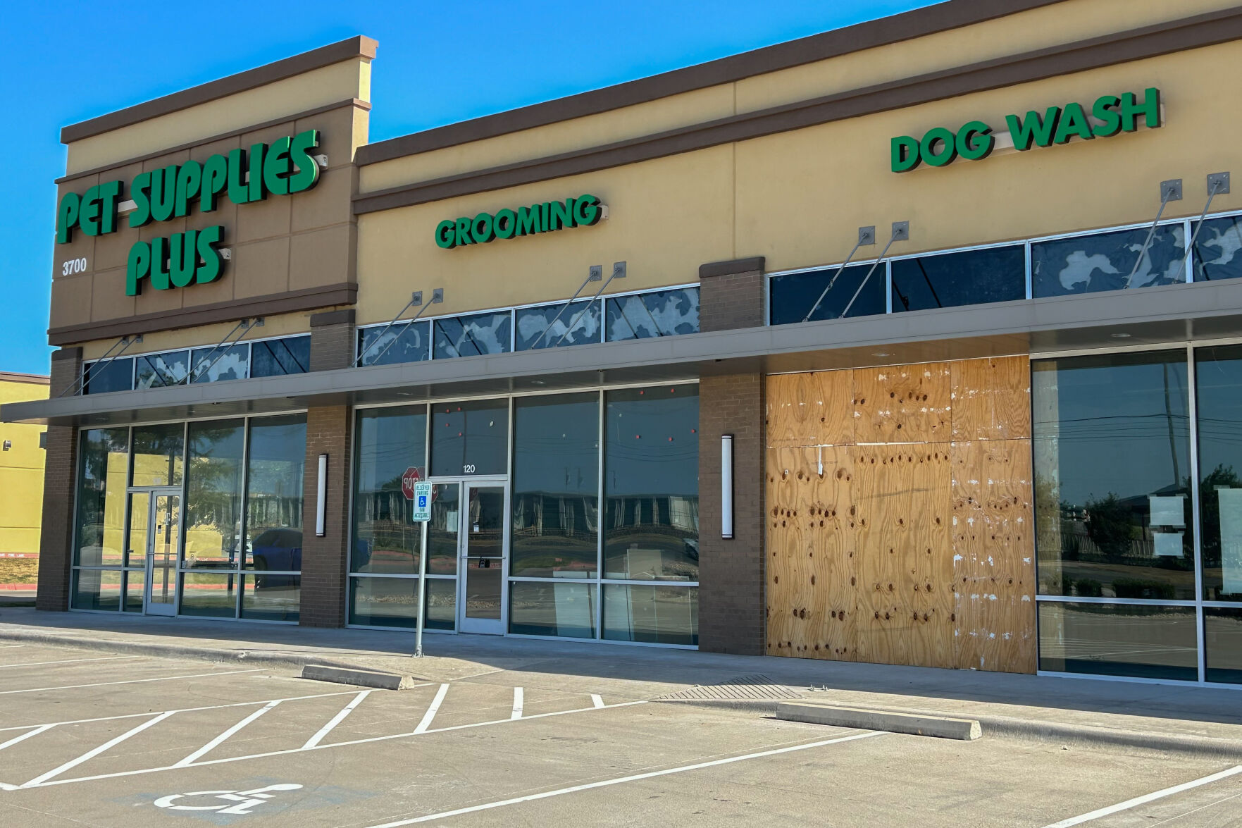 Pet supplies plus clearance locations near me