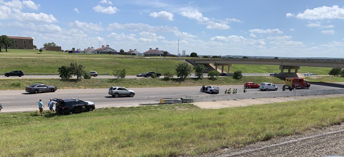 4vehicle wreck between Killeen and Copperas Cove Traffic
