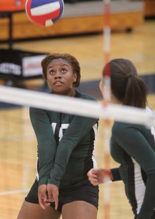 Ellison vs. Shoemaker Volleyball