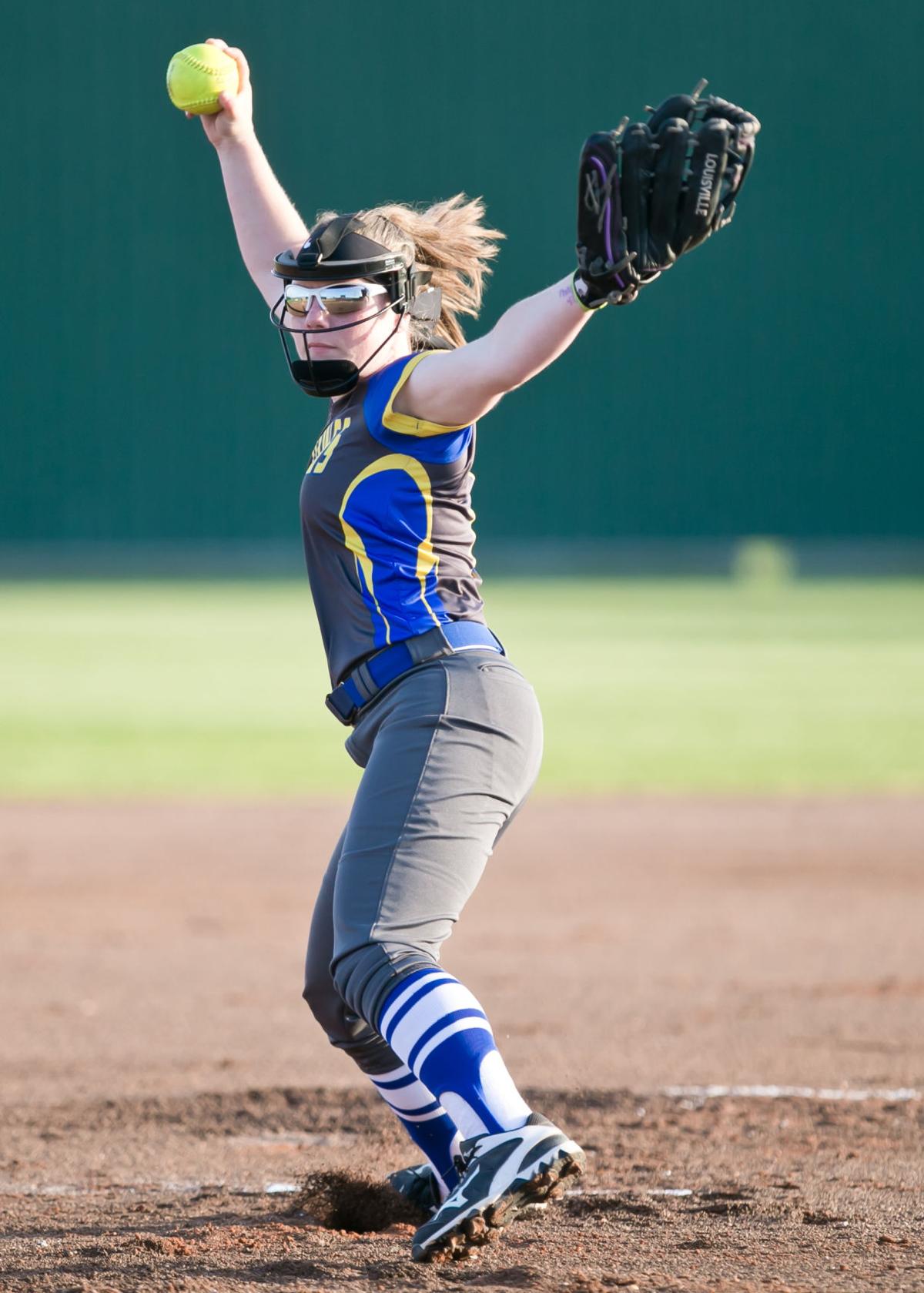 6A SOFTBALL PLAYOFFS Lady Dawgs rally comes up short in Game 1 loss to