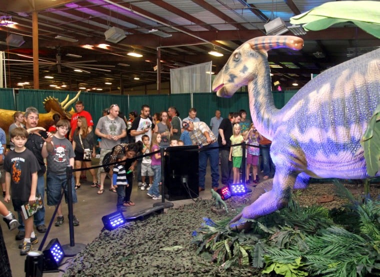 kentucky expo center dinosaurs