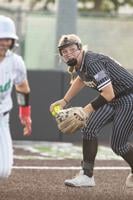 4A SOFTBALL: Gatesville forces Game 3 but eliminated by Burnet 17-4
