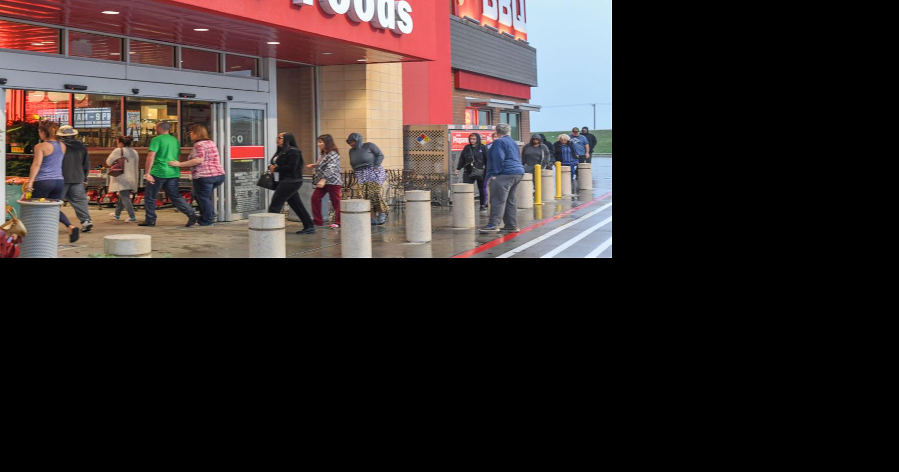 HEB, Favor Delivery team up to aid seniors with grocery shopping