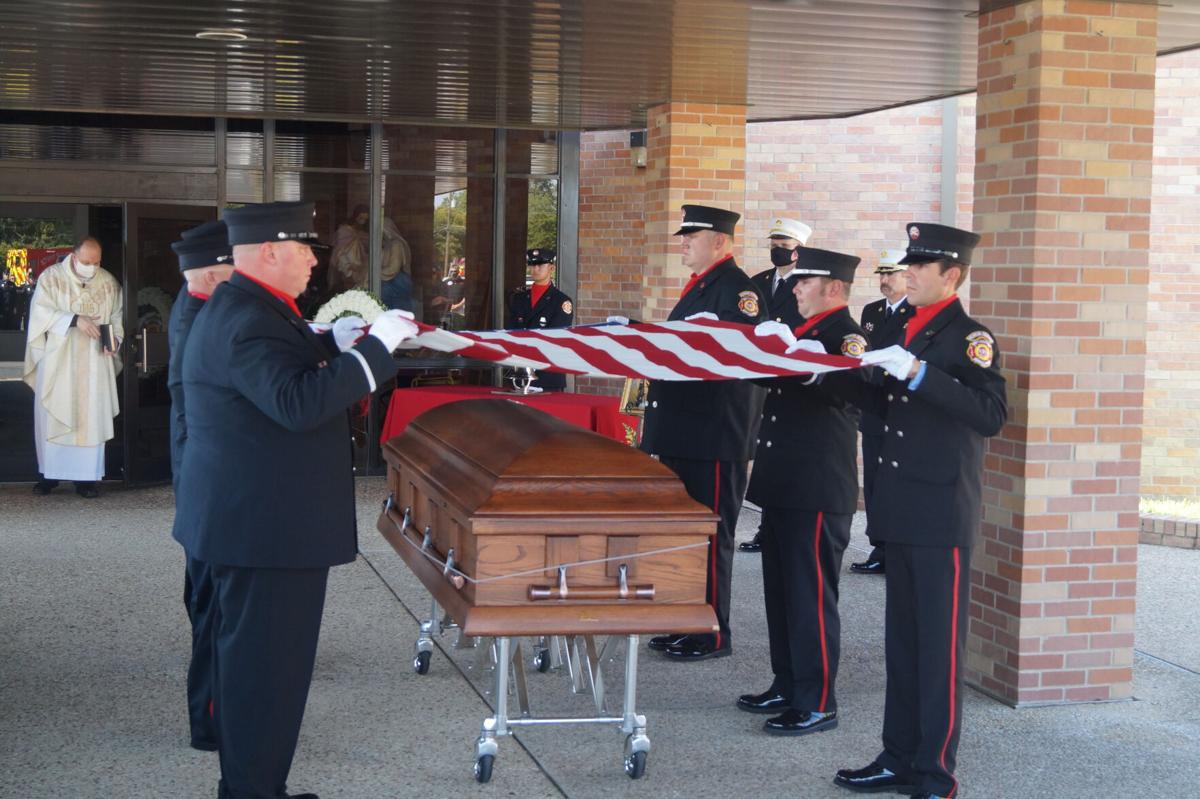Firefighter funeral draws departments from across Central Texas Local