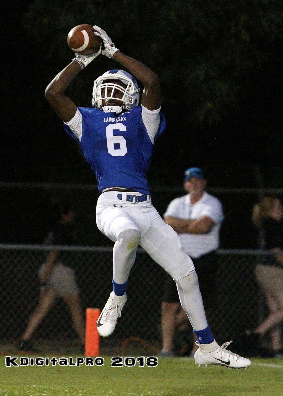 PLAYER OF THE WEEK Badger sophomore Murray has passion for football