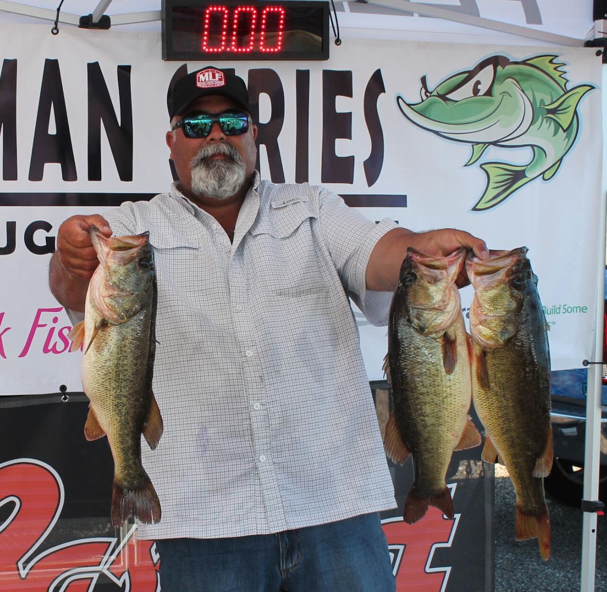 Oldham and Buitron win Tuff-Man Series' third event